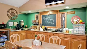 Free daily buffet breakfast
