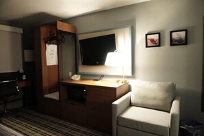 Escrivaninha, espaço de trabalho para notebook