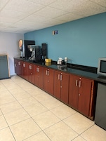 Free daily self-serve breakfast