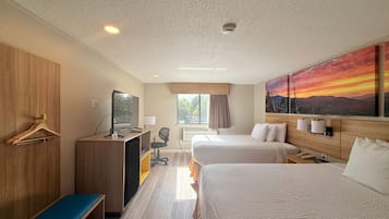 Habitación doble, 2 camas dobles, no fumadores | Escritorio, cunas gratuitas, camas supletorias y wifi gratis