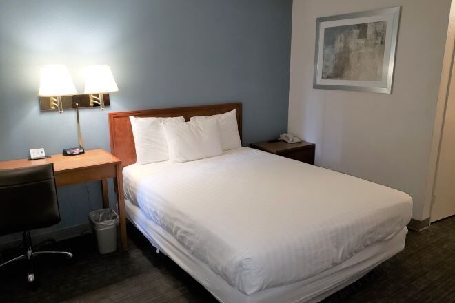Desk, iron/ironing board, free WiFi, bed sheets
