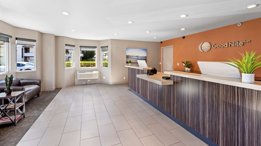 Good Nite Inn - Calabasas