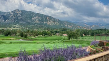 2 restauranter, frokost serveres