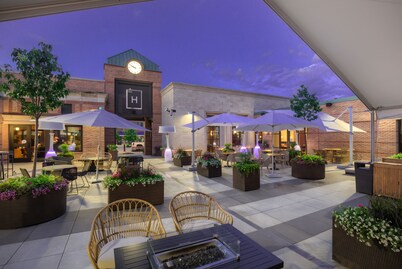 The H Hotel