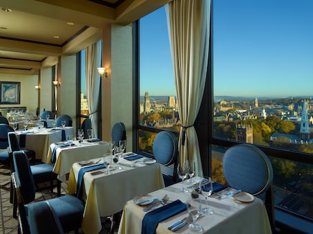 Breakfast and brunch served