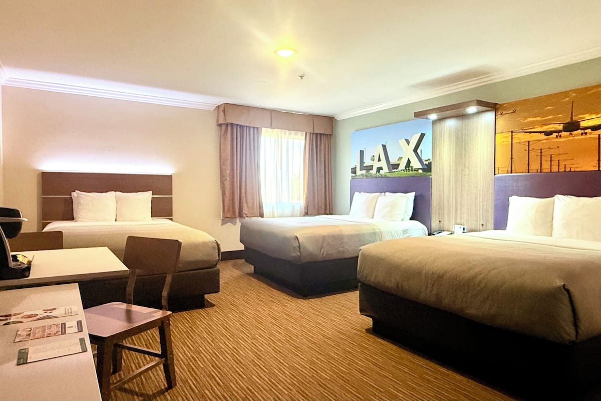 Standard Room, 3 Queen Beds, Accessible Tub, Non Smoking | In-room safe, desk, laptop workspace, blackout drapes