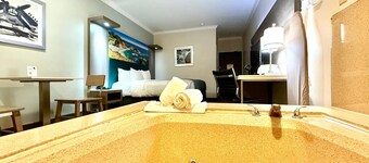 Quality Inn & Suites Los Angeles Airport - Stadium District