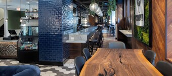 Hotel Saint Clair- Magnificent Mile