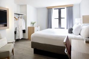 Superior-Zimmer, 1 King-Bett (Smoke Free) | Bettwäsche aus ägyptischer Baumwolle, hochwertige Bettwaren