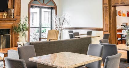 Quality Inn Southfield - Detroit