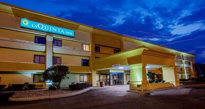 La Quinta Inn by Wyndham Detroit Southgate
