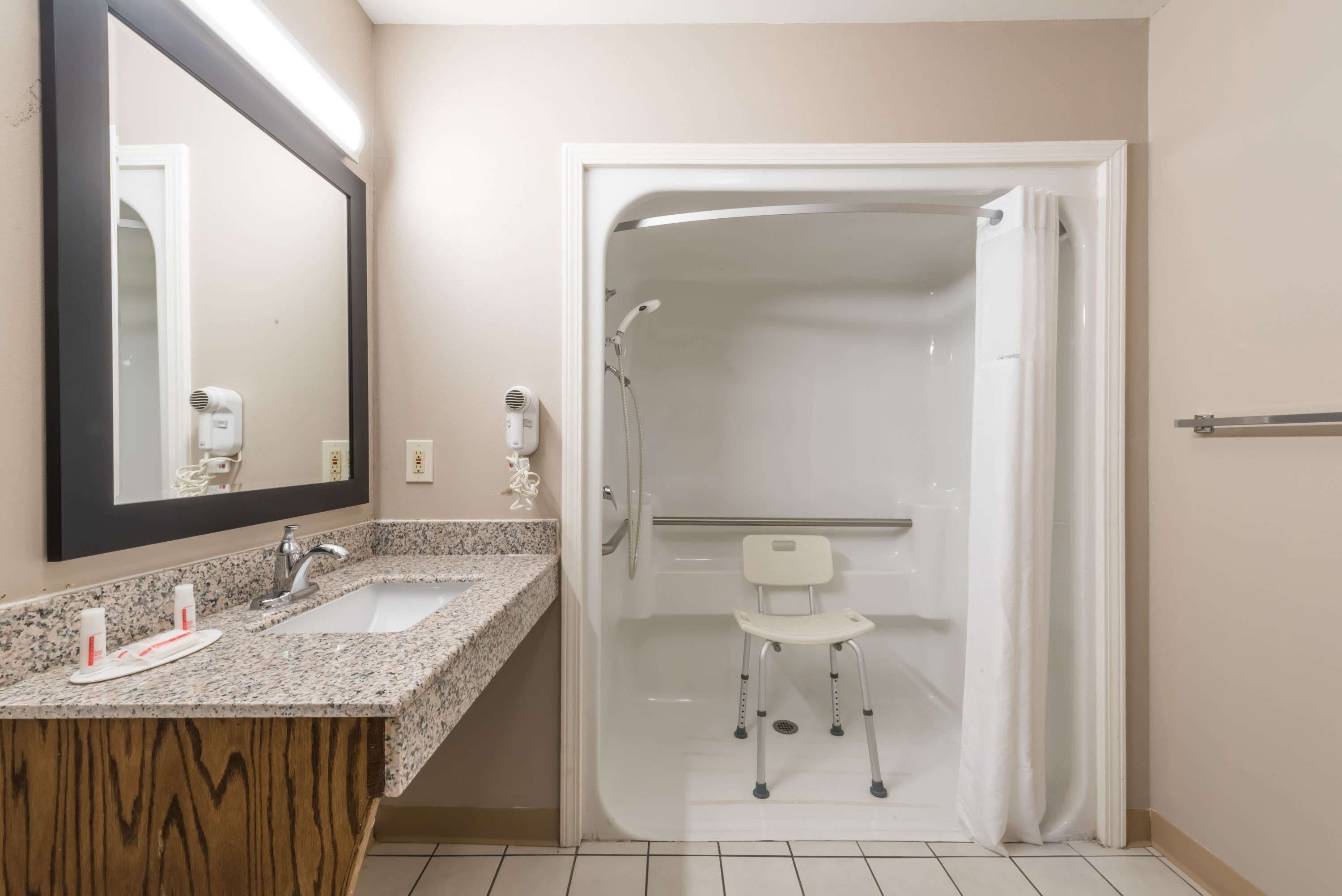 Room, Accessible, Non Smoking | Bathroom | Combined shower/tub, deep soaking tub, free toiletries, hair dryer