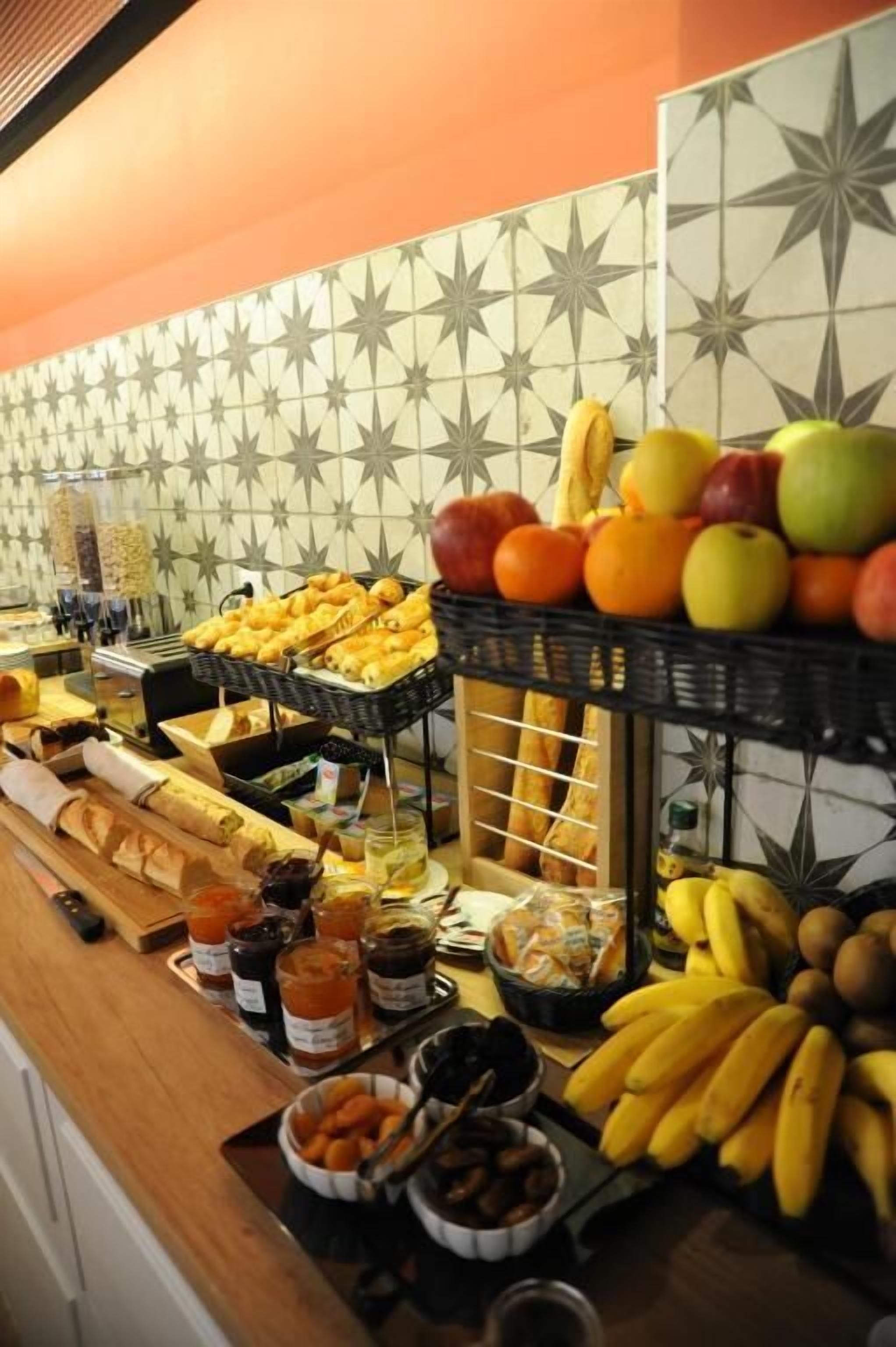 Daily buffet breakfast (EUR 13 per person)