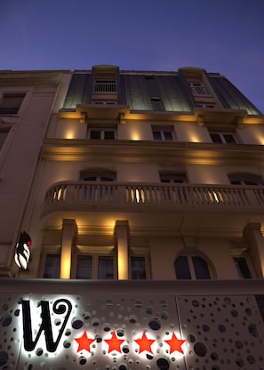 Front of property – evening/night