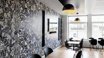 Lunch, dinner served; French cuisine, ocean views