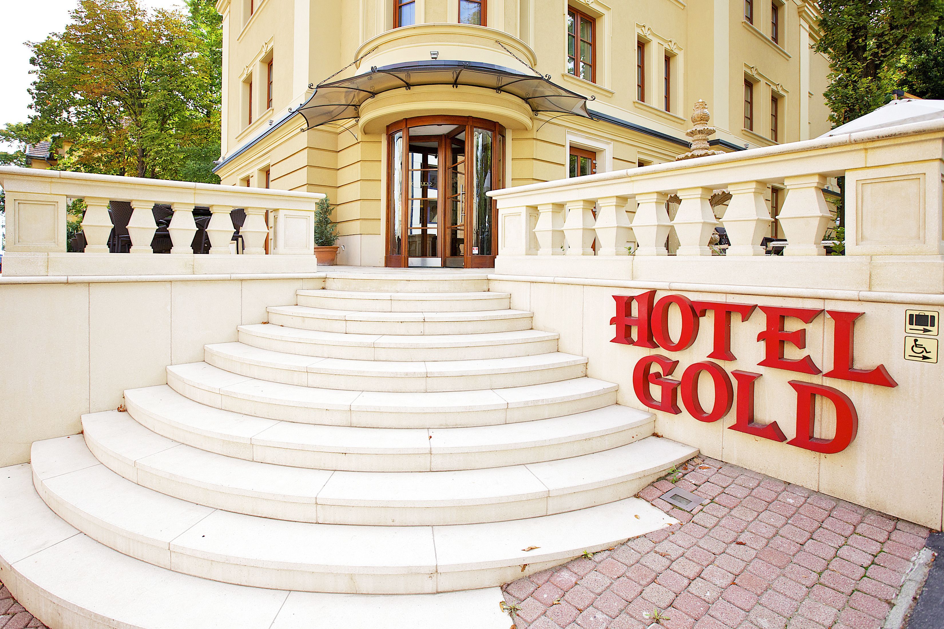 Photo - Gold Hotel Budapest