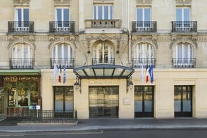 Exterior - NH Paris Gare De l'Est (Paris)