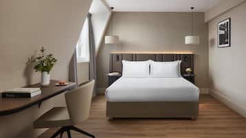 1 bedroom, minibar, desk, blackout drapes