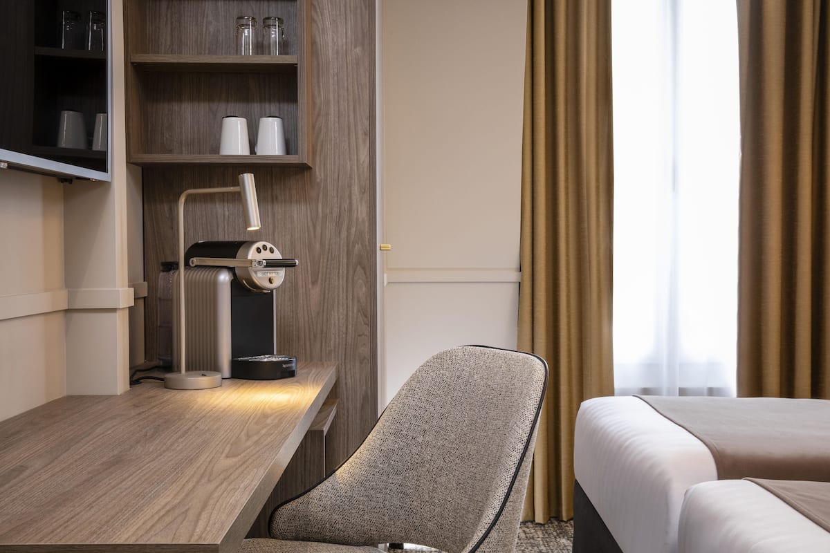 1 bedroom, premium bedding, minibar, in-room safe