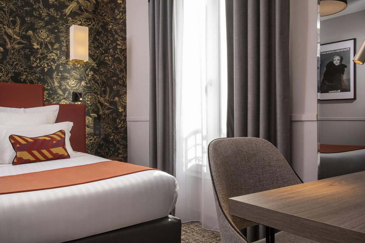 Double or Twin Room | Premium bedding, minibar, in-room safe, desk