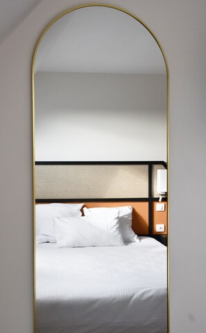 Standard Double Room | Desk, free WiFi, bed sheets - Hôtel Moderne (Arras)