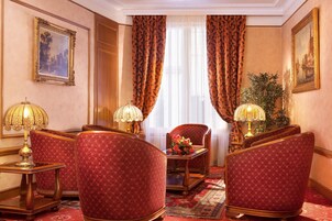 Sala de estar en el lobby