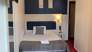 Habitación individual estándar | Escritorio, wifi gratis, ropa de cama y accesible en silla de ruedas