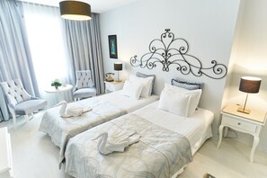 Premium bedding, down comforters, Select Comfort beds, minibar - Celal Sultan Hotel - Special Class (Istanbul)