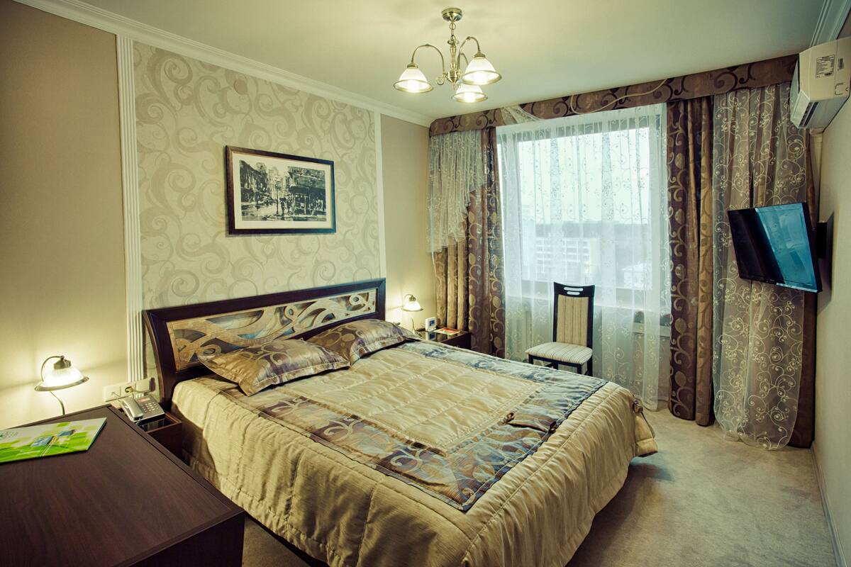 In-room safe, iron/ironing board (on request), WiFi (free)