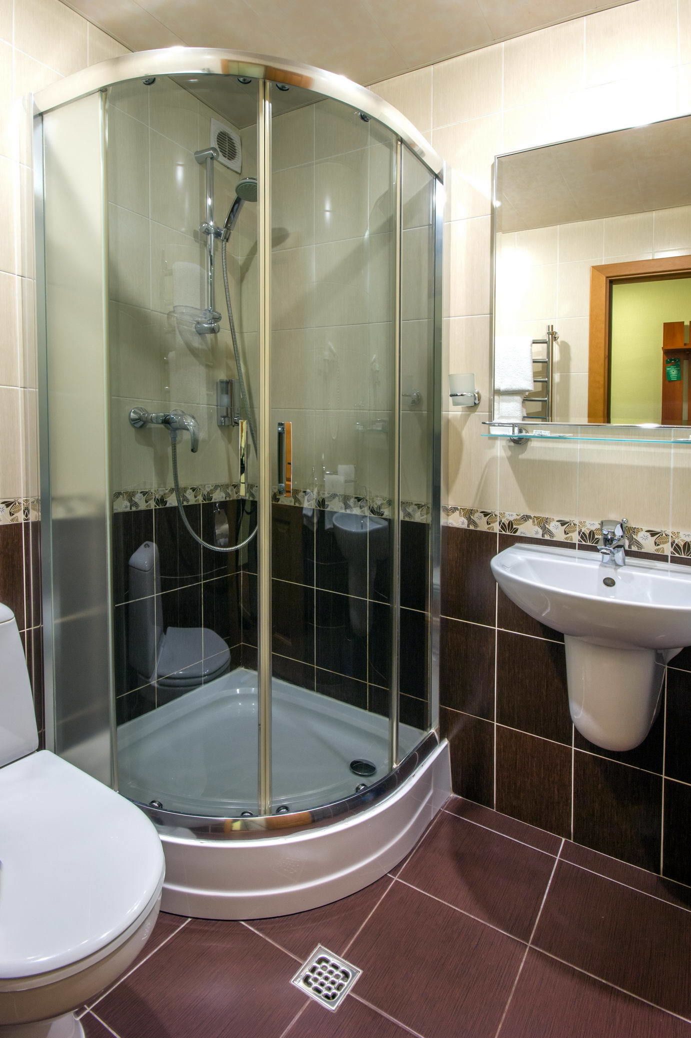 in-room safe, iron/ironing board, free wifi