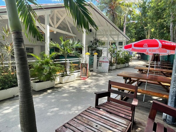 小吃店