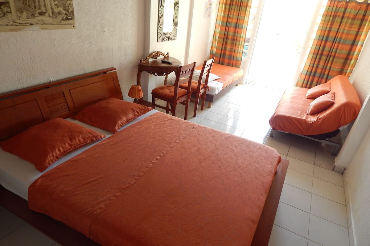 1 dormitorio, ropa de cama de alta calidad, colchones viscoelásticos