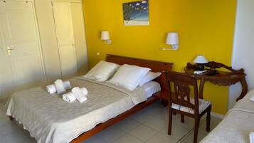 Triple Room, Ensuite
