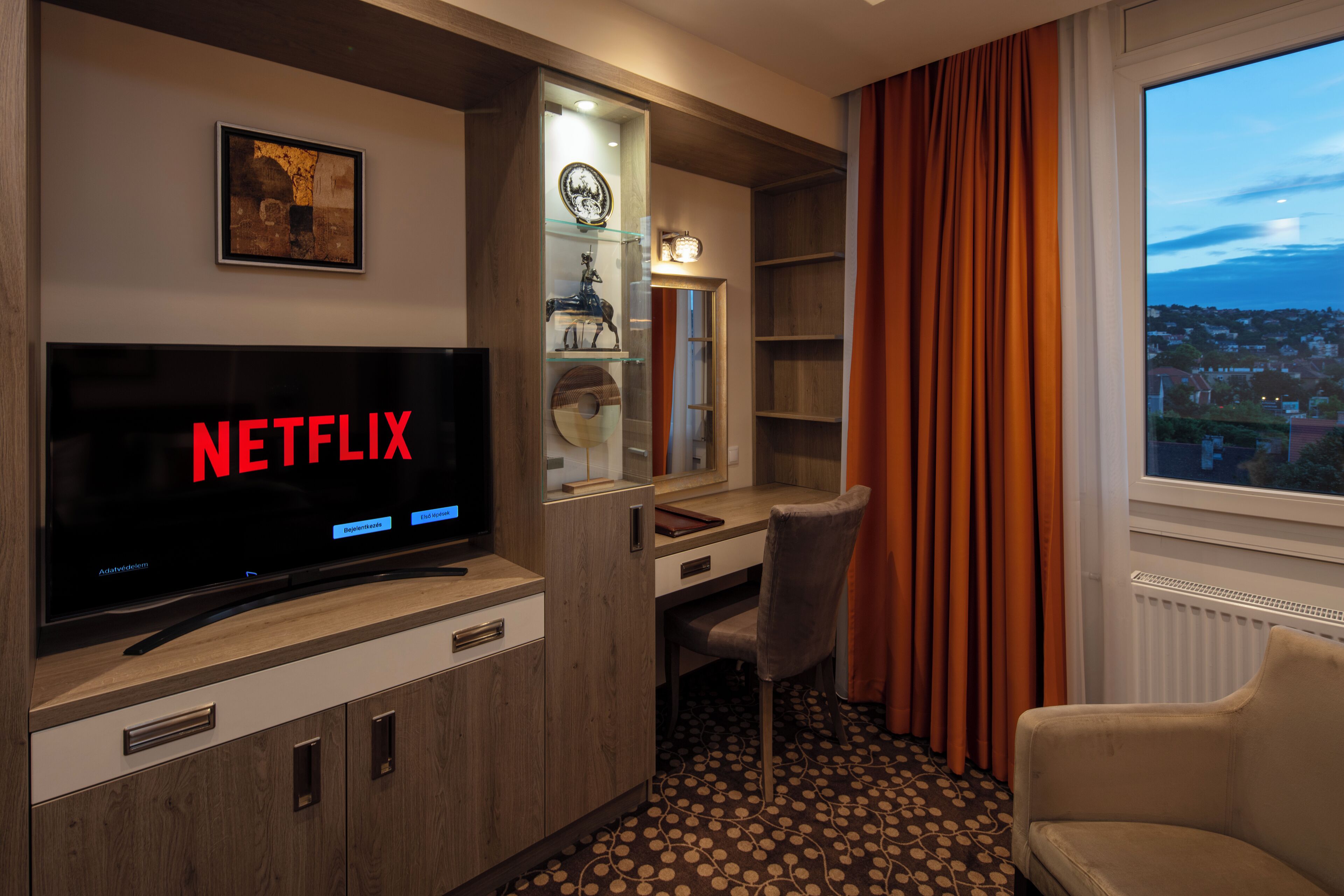 Minibar, in-room safe, desk, blackout drapes