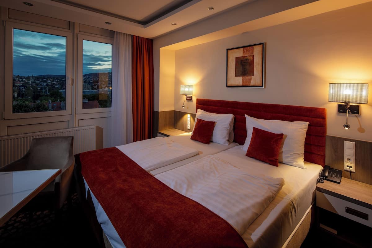 Minibar, in-room safe, desk, blackout curtains