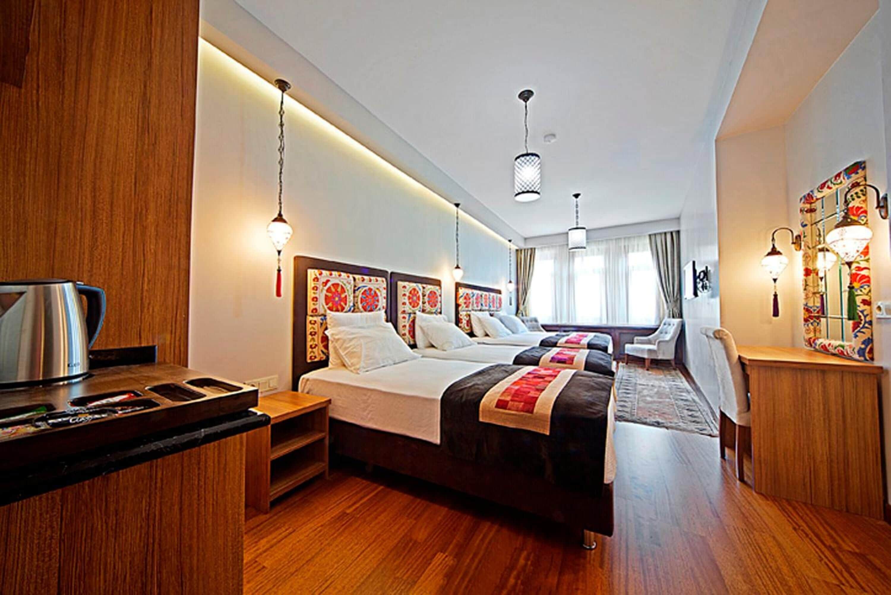 Photo - Hippodrome Hotel