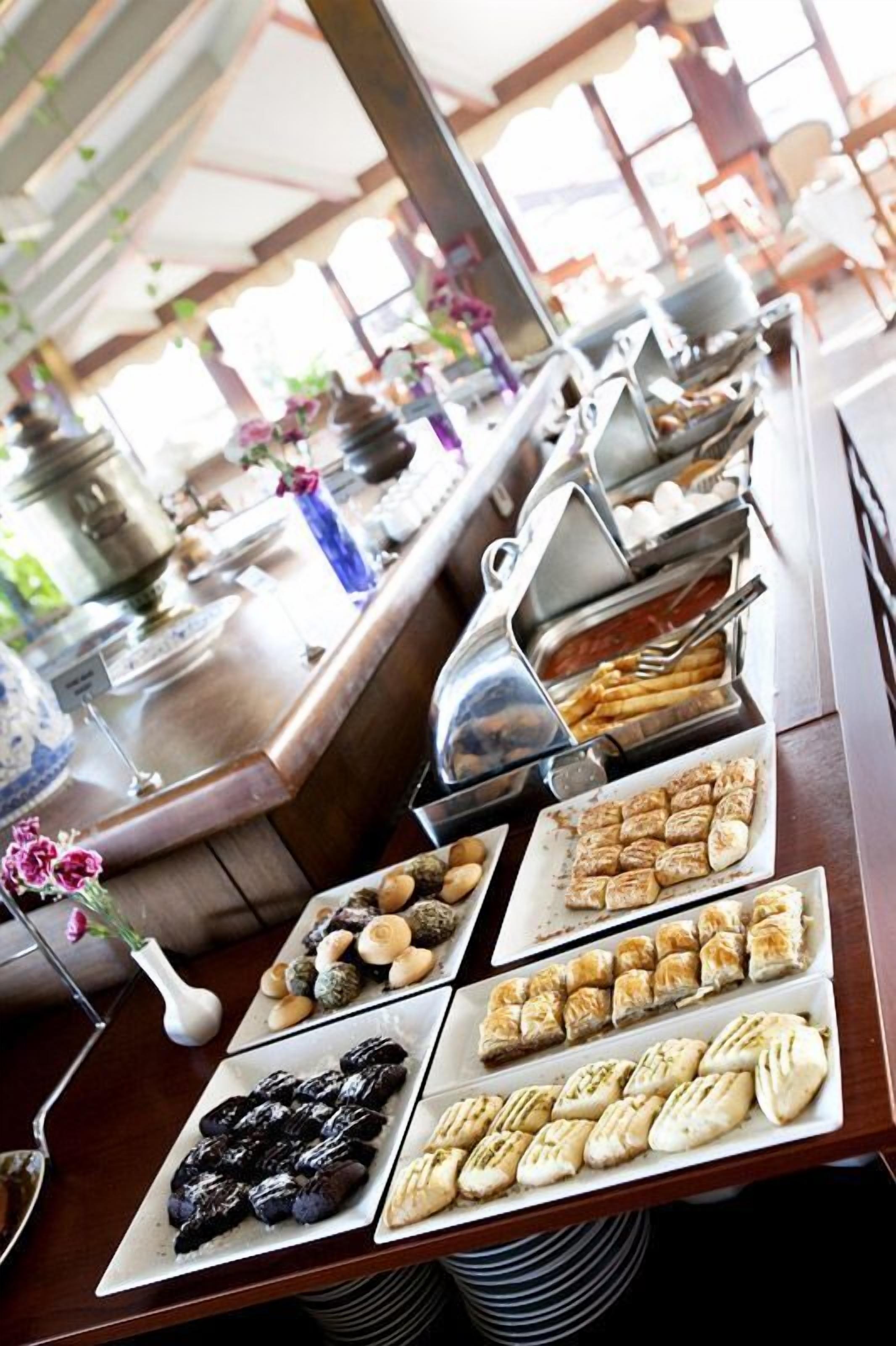 Photo - Hippodrome Hotel