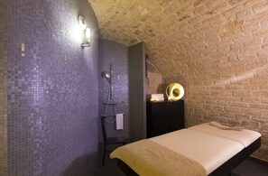 Behandlingsrom for par, dampbad, tyrkisk bad/hamam og massasje