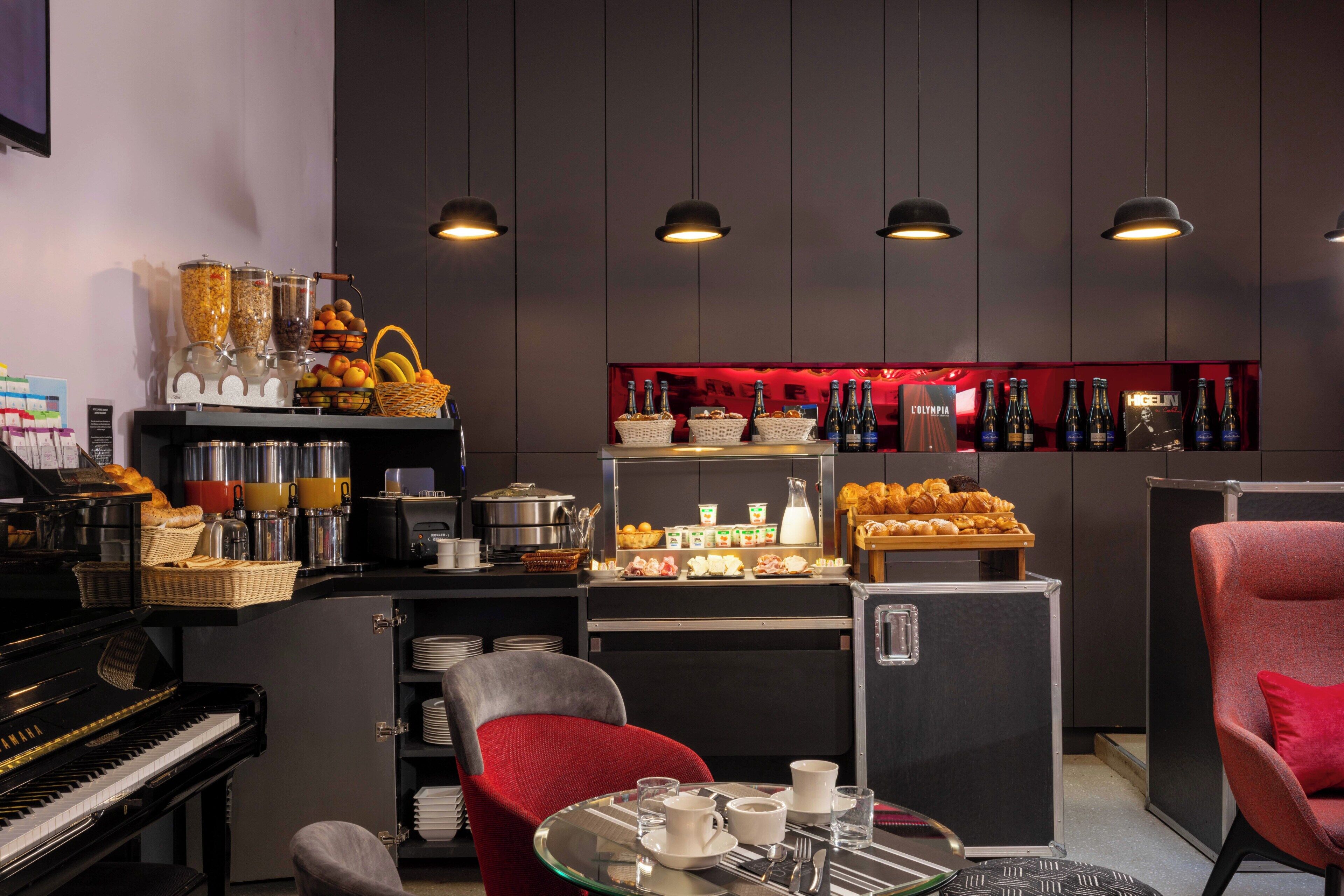 Tägliches Frühstücksbuffet gegen Gebühr