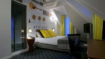 Premium bedding, minibar, in-room safe, desk