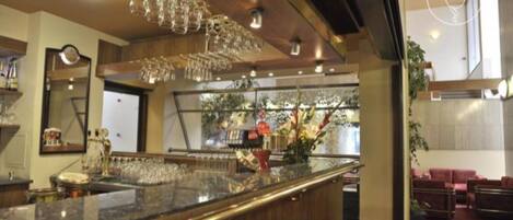 Bar (in der Unterkunft)