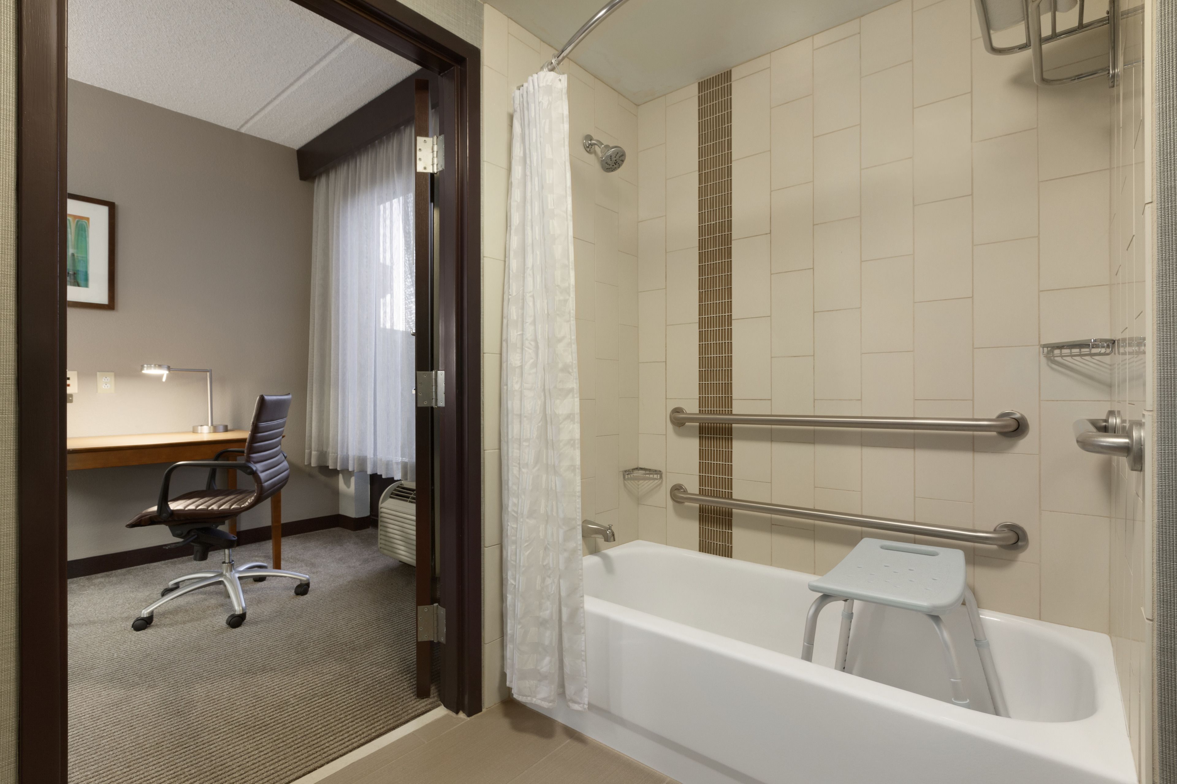 room, 2 double beds | bathroom | combined shower/bathtub, designer toiletries, hair dryer, towels
