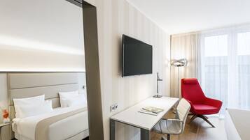 Hypo-allergenic bedding, pillowtop beds, minibar, in-room safe