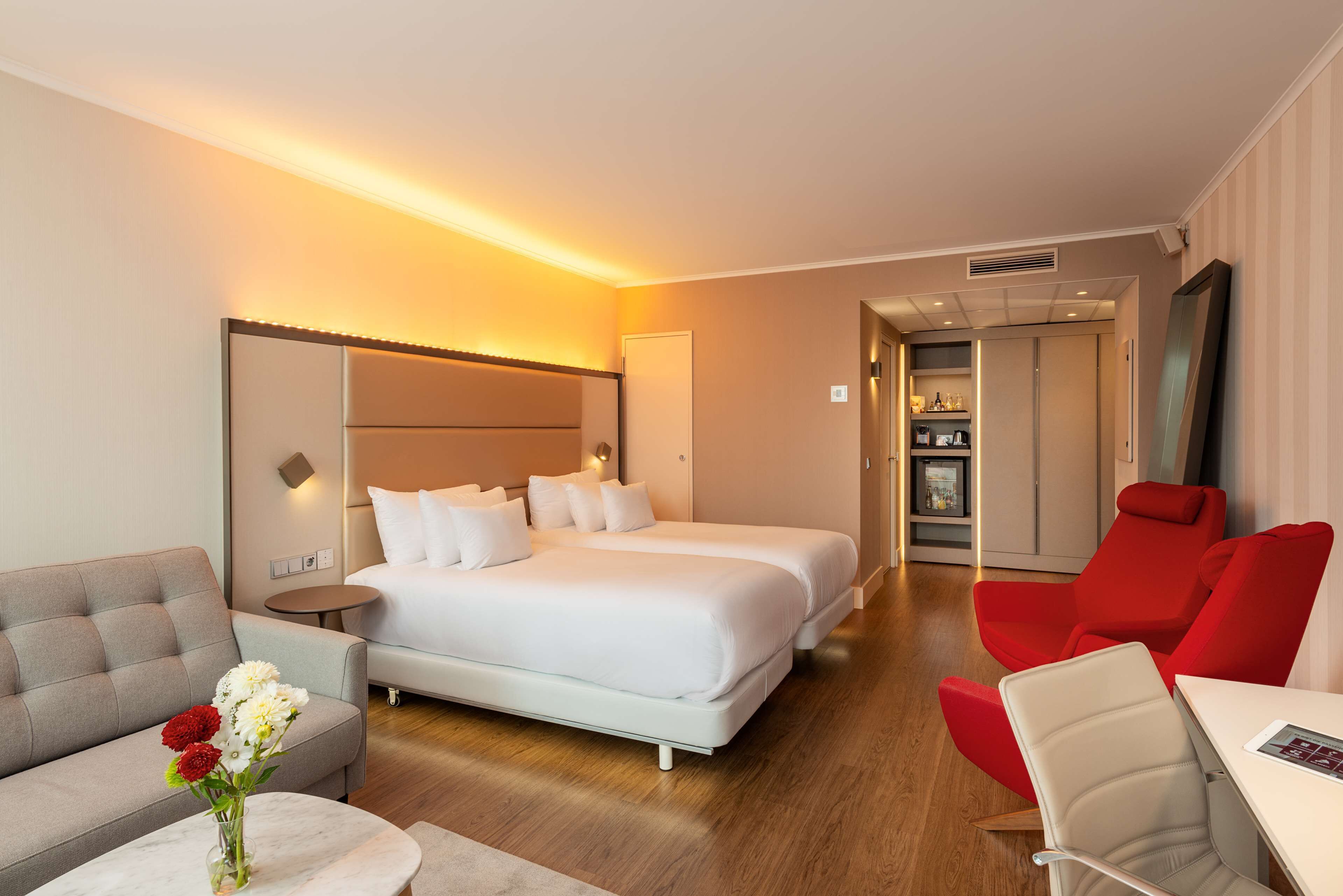 hypo-allergenic bedding, pillow-top beds, minibar, in-room safe