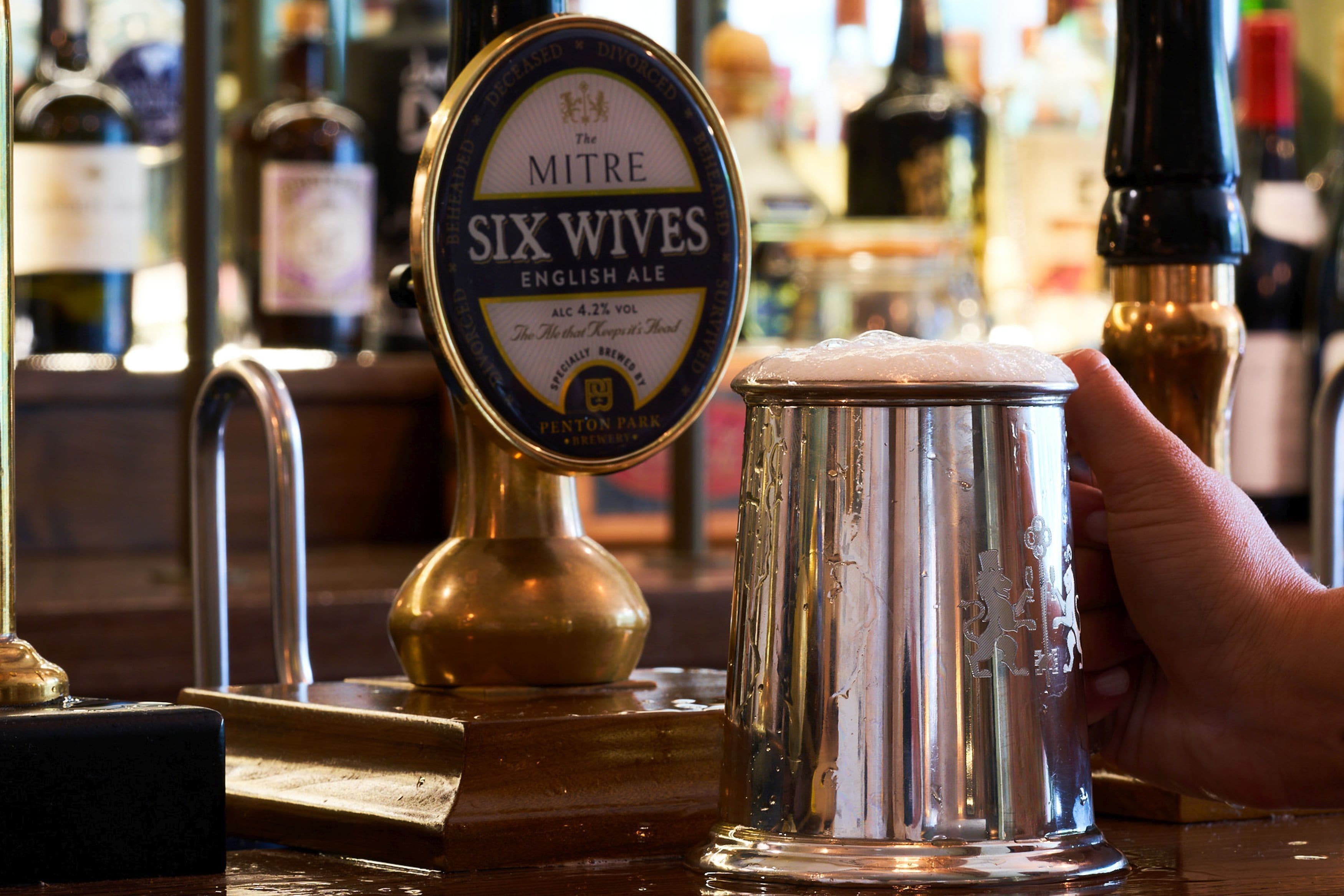 Photo - The Mitre, Hampton Court