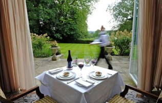 Se sirven desayunos, almuerzos y cenas; cocina local