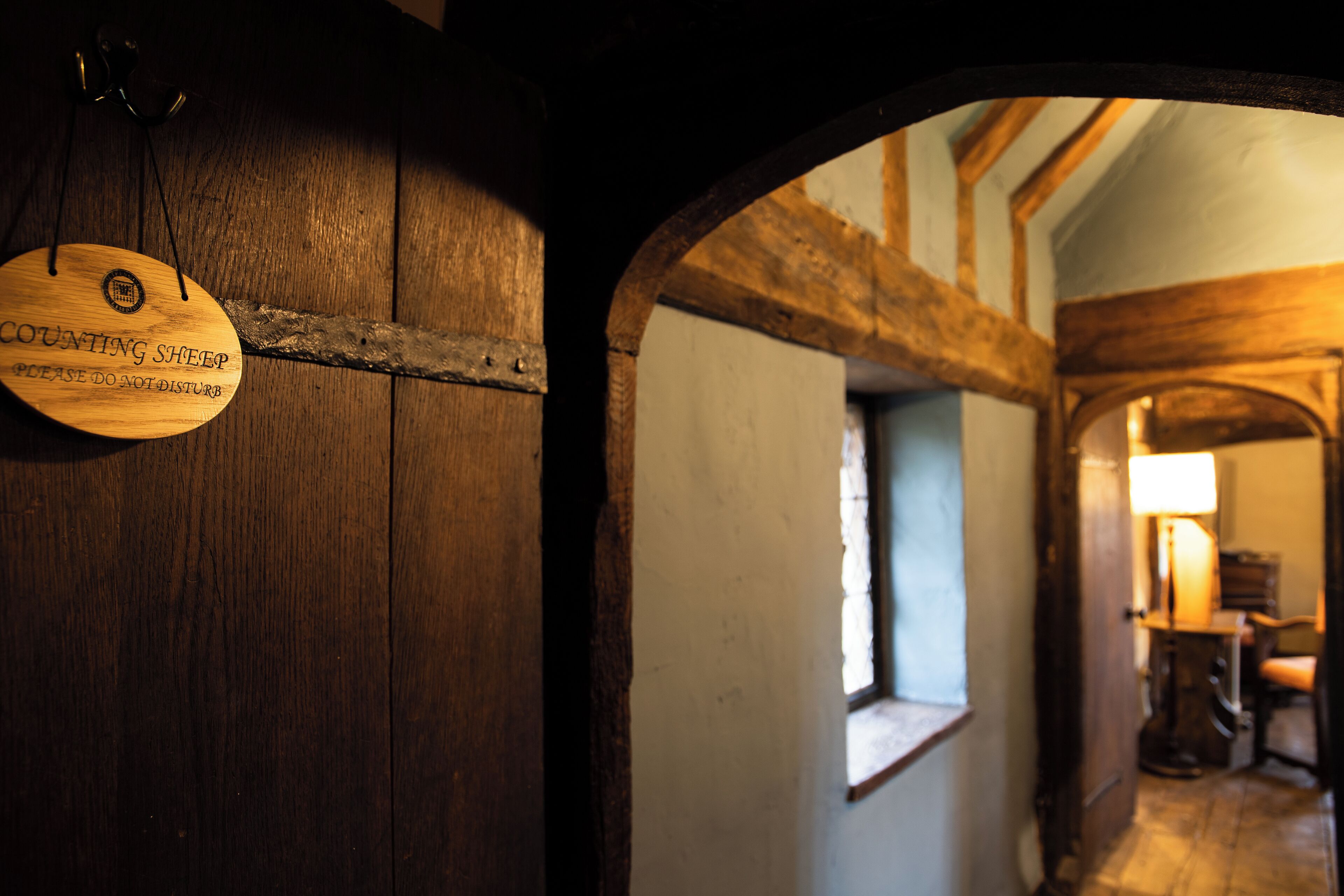 feature four poster room | hypo-allergenic bedding, in-room safe, individually decorated