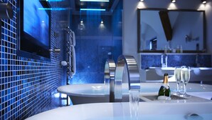 Plush Junior Suite | Bathroom - Pennyhill Park Hotel And Spa (Bagshot)