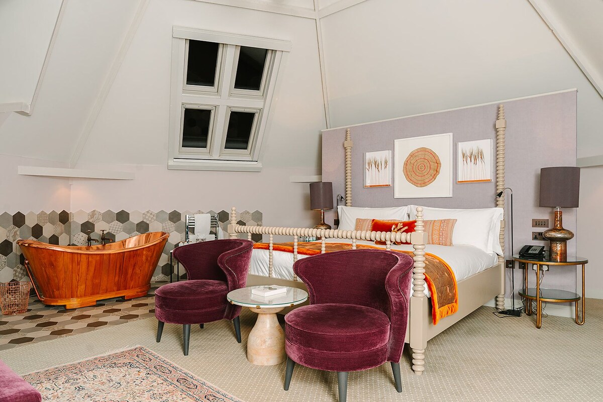 In-room safe, desk, blackout curtains, iron/ironing board