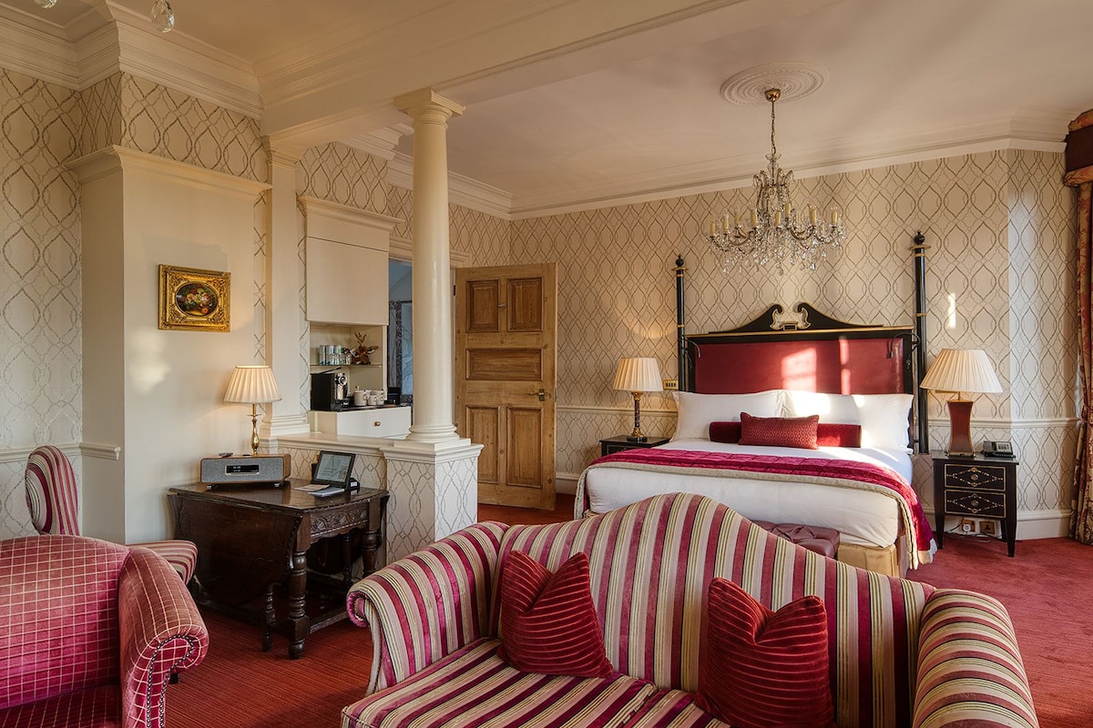 Suite Signature, vue sur le jardin | Coffre-fort, bureau, rideaux d’obscurcissement
